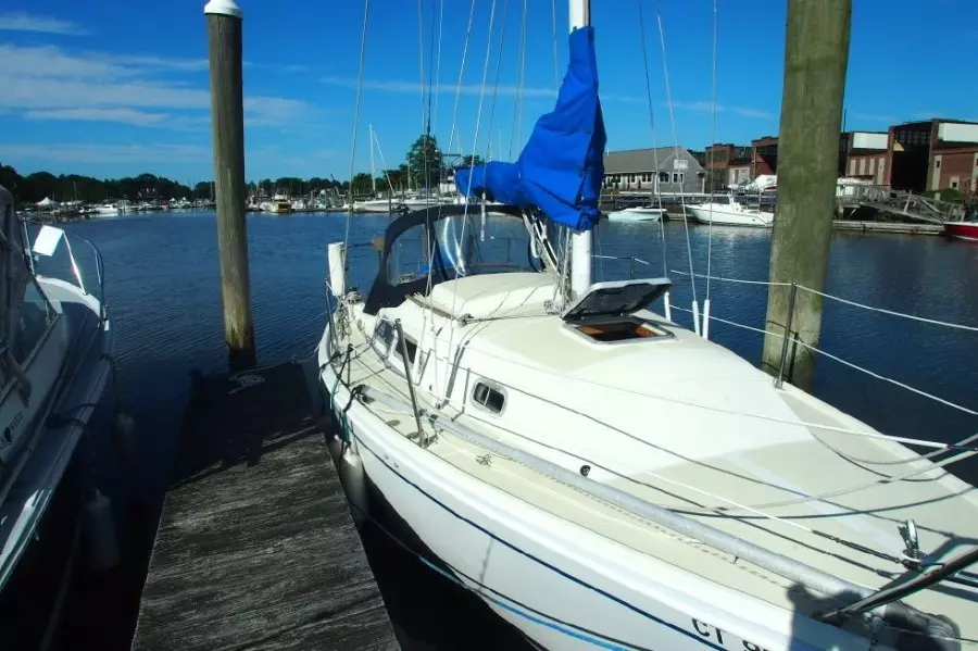 Day Game 25ft Ericson Yacht For Sale