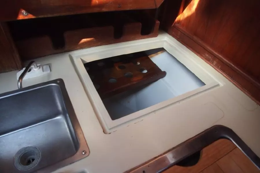 Day Game 25ft Ericson Yacht For Sale
