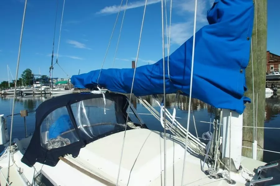 Day Game 25ft Ericson Yacht For Sale