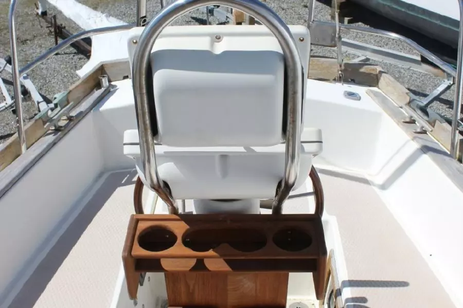 1984 Shannon 28