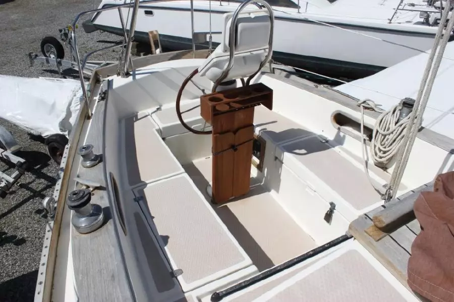 1984 Shannon 28
