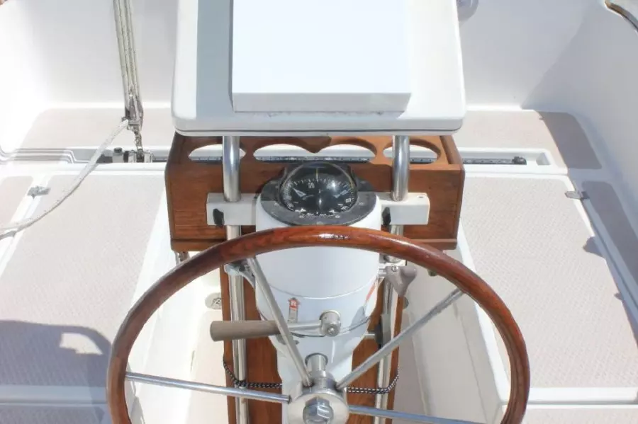 1984 Shannon 28