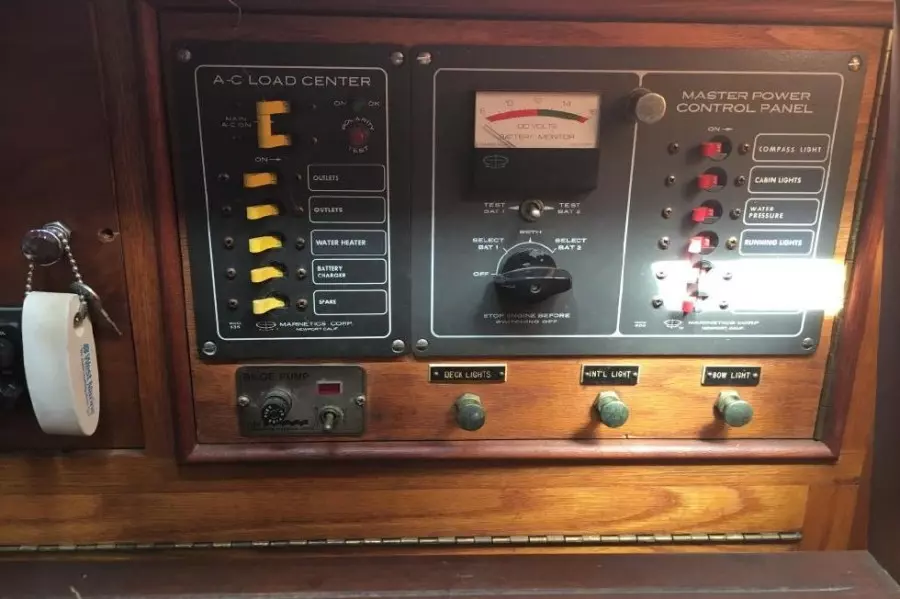 1984 Shannon 28