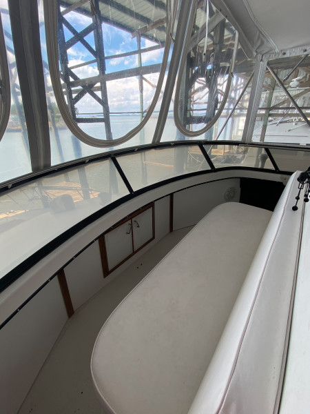 1991 Carver Cockpit