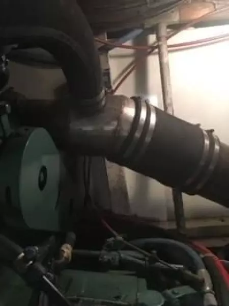 1975 Pacemaker Flybridge Convertible