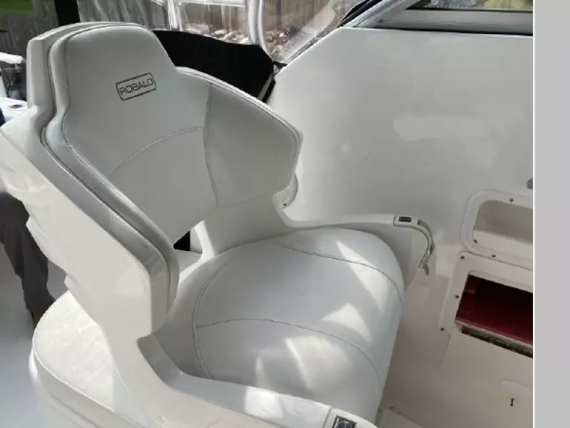 2013 Robalo R245 Walkaround