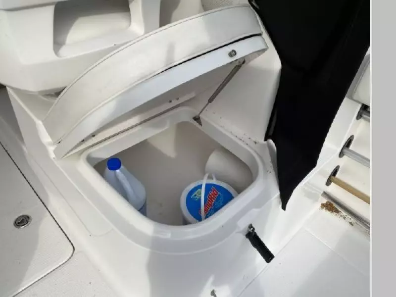 2013 Robalo R245 Walkaround