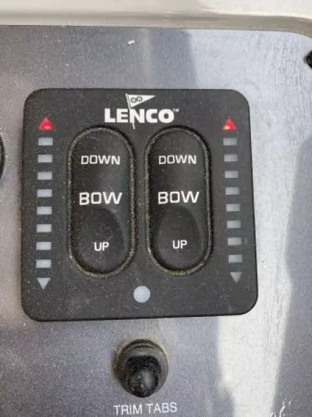 2013 Robalo R245 Walkaround