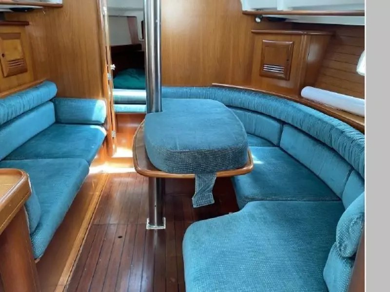 2000 Beneteau Oceanis 361