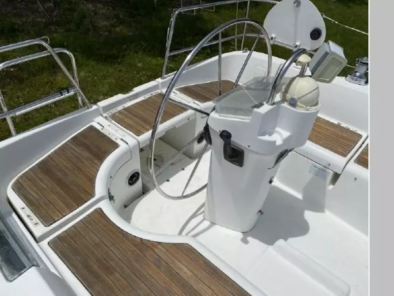 2000 Beneteau Oceanis 361