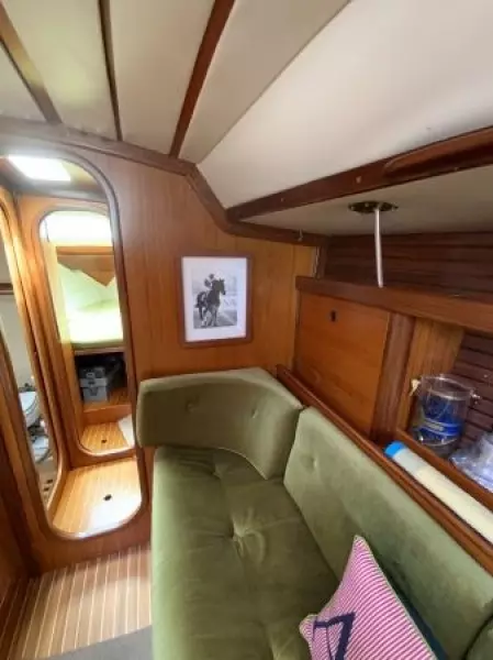 1984 Beneteau First 35