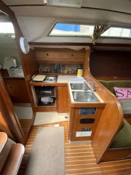 1984 Beneteau First 35