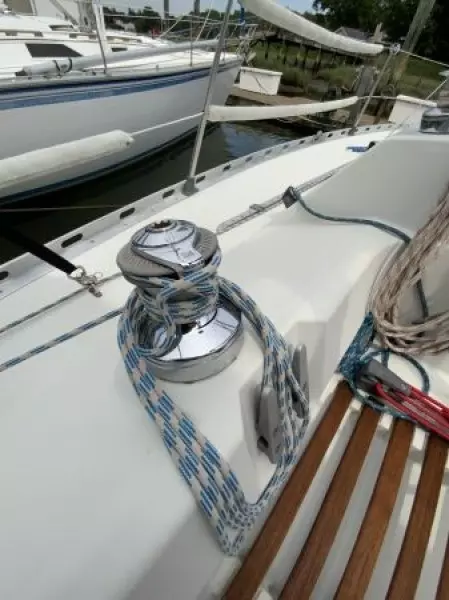 1984 Beneteau First 35