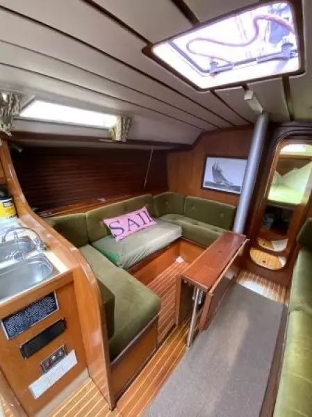 1984 Beneteau First 35
