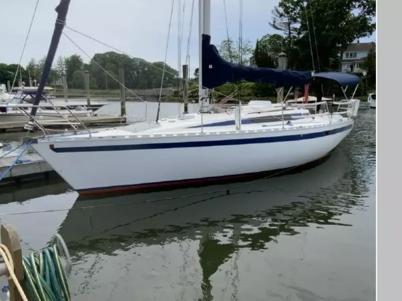 1984 Beneteau First 35