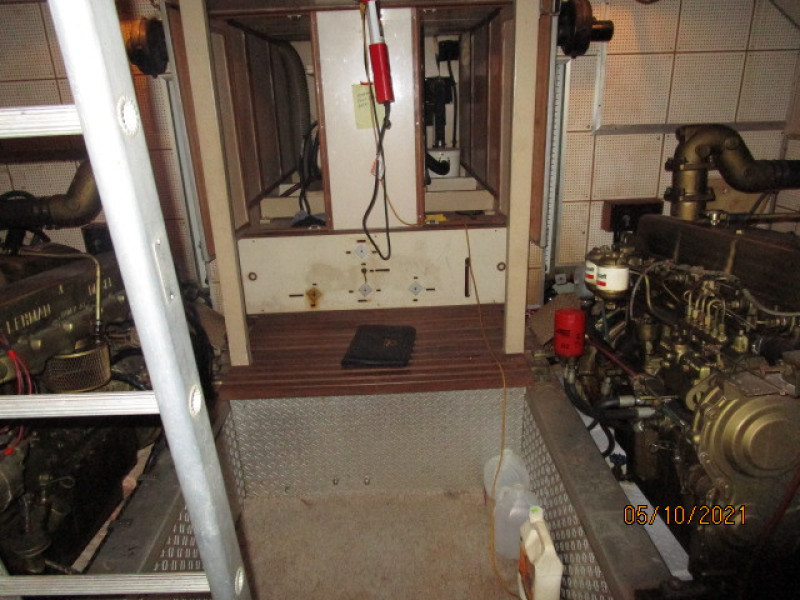 49' Grand Banks engine room aft