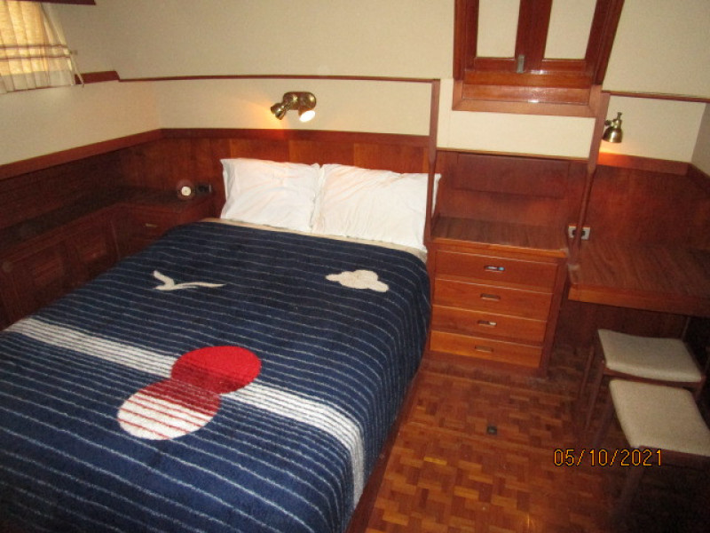 49' Grand Banks master stateroom