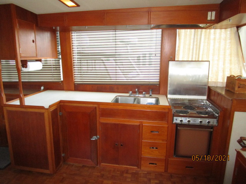 49' Grand Banks galley2