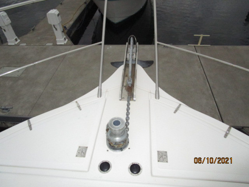 55' Symbol anchor windlass