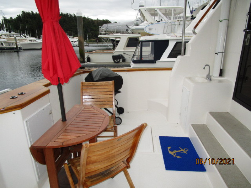 55' Symbol cockpit port