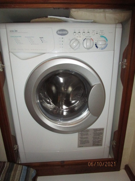 55' Symbol washer-dryer