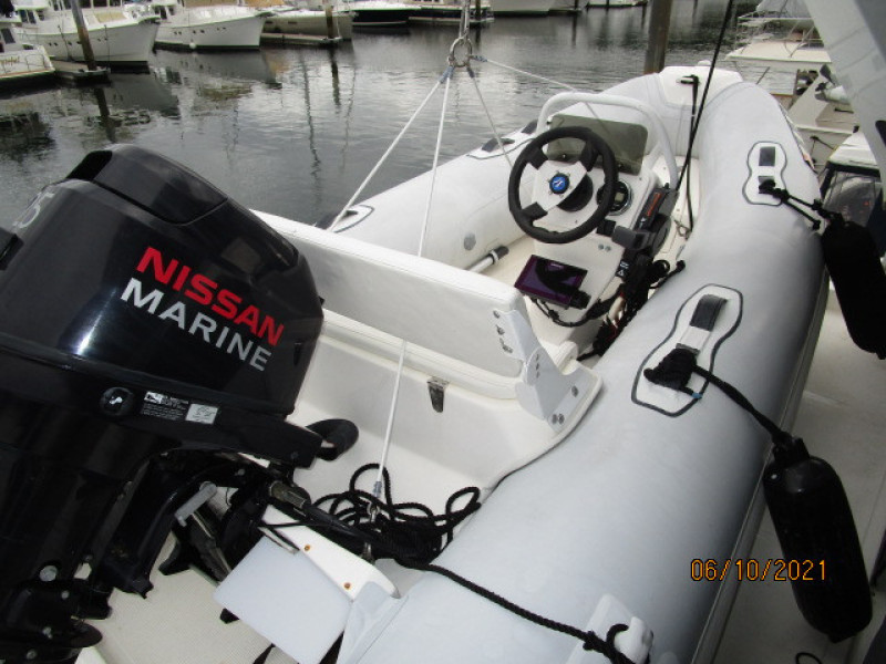 55' Symbol tender