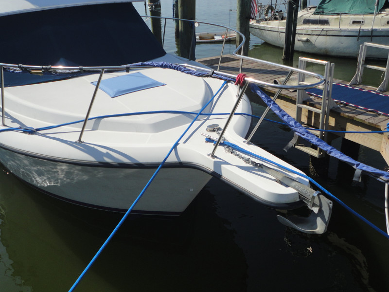 1994 Carver 300 Aft Cabin