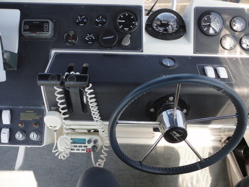 1994 Carver 300 Aft Cabin