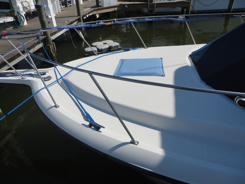1994 Carver 300 Aft Cabin