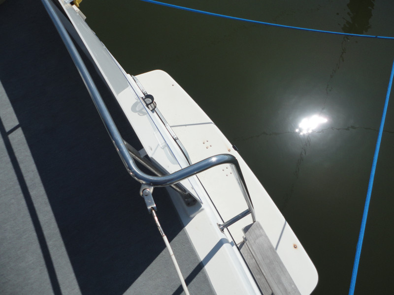 1994 Carver 300 Aft Cabin