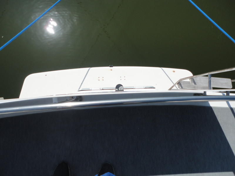 1994 Carver 300 Aft Cabin
