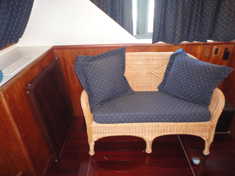 1994 Carver 300 Aft Cabin