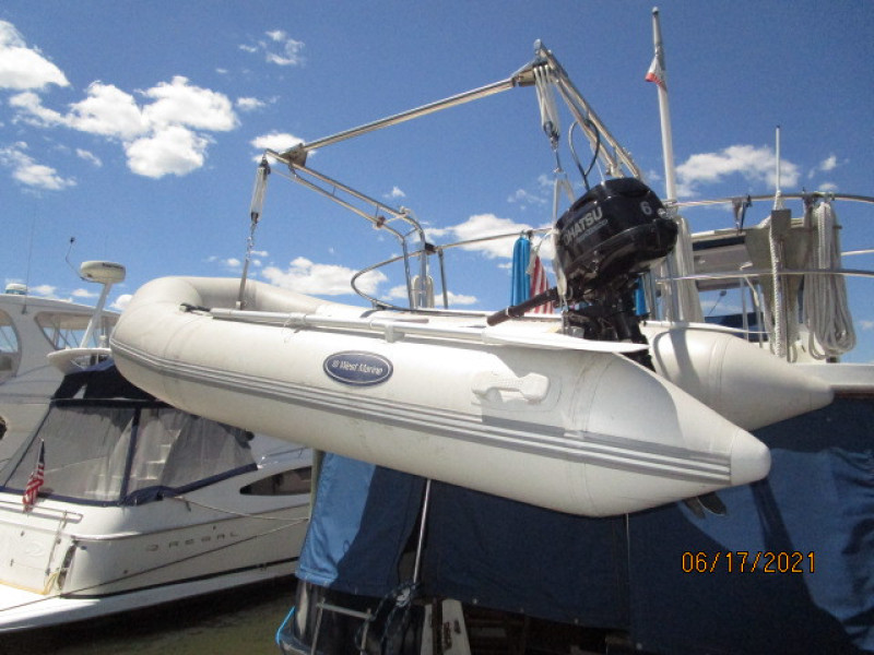 36' Kadey-Krogen tender3