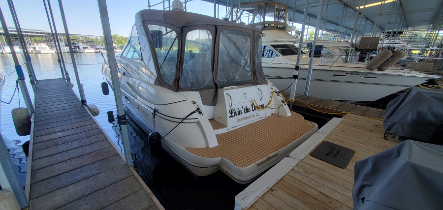 2001 Cruisers Yachts 3470