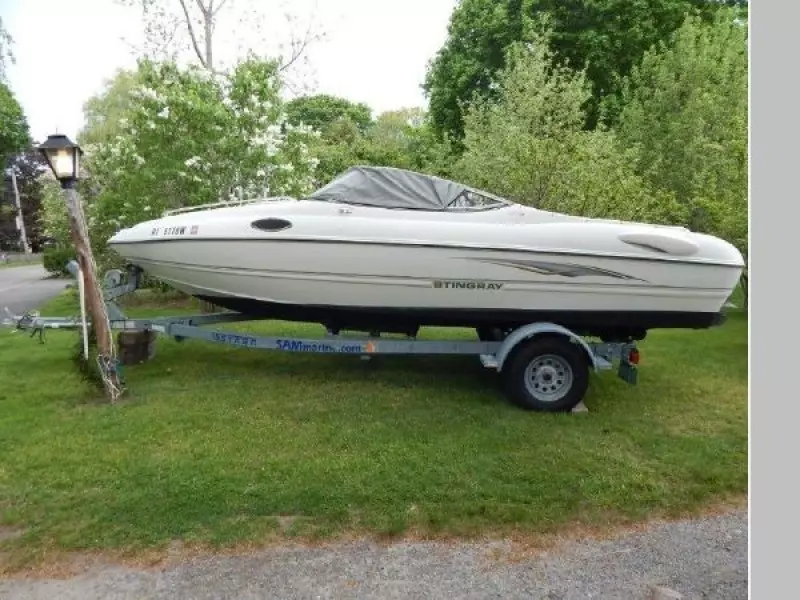 2005 Stingray 195 CS/CX