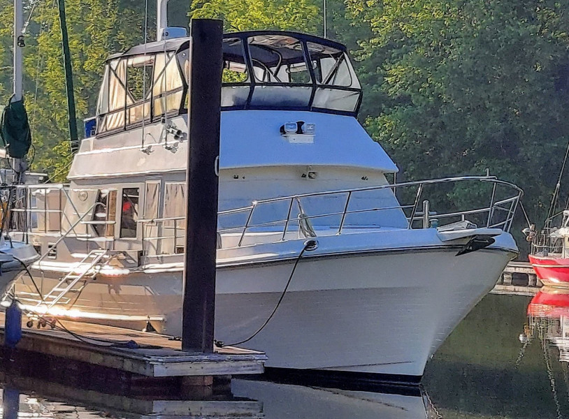 2002 Symbol 42' Sundeck