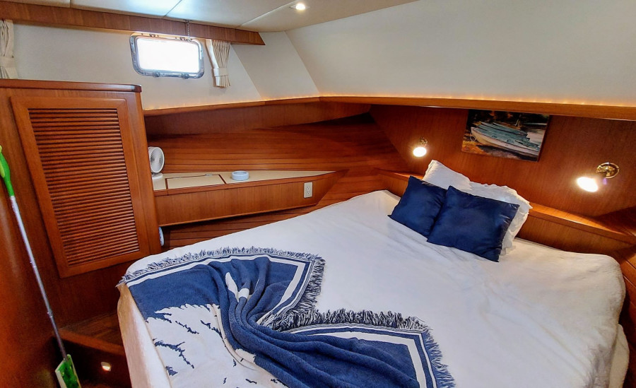 2002 Symbol 42' Sundeck