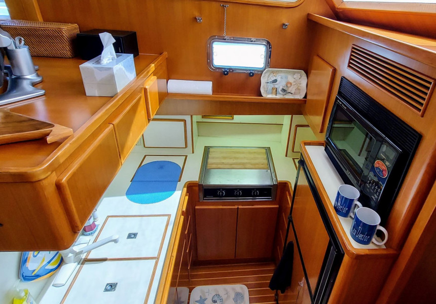 2002 Symbol 42' Sundeck