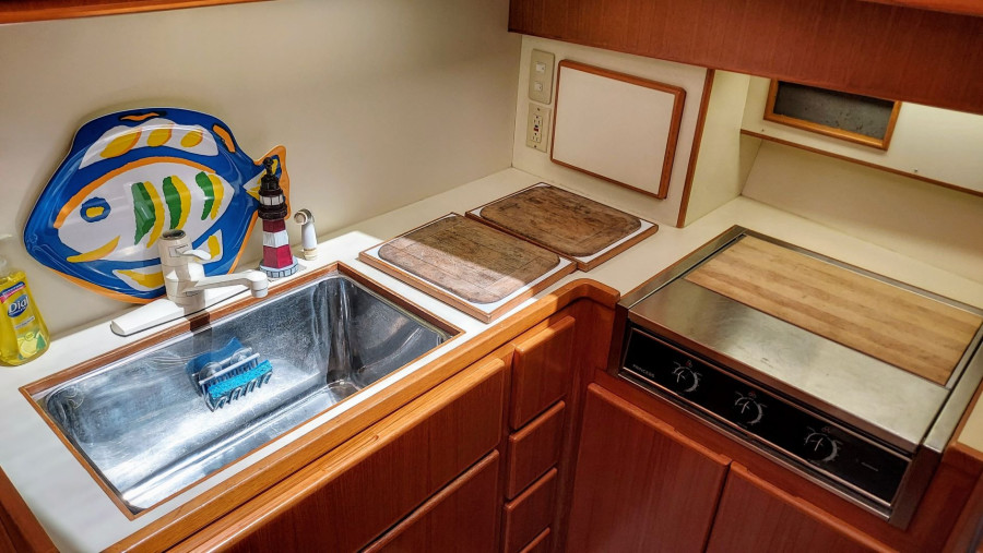 2002 Symbol 42' Sundeck