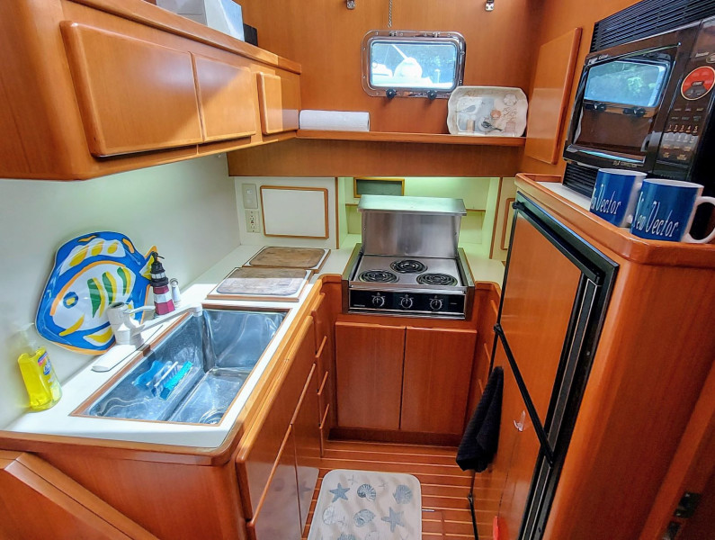 2002 Symbol 42' Sundeck