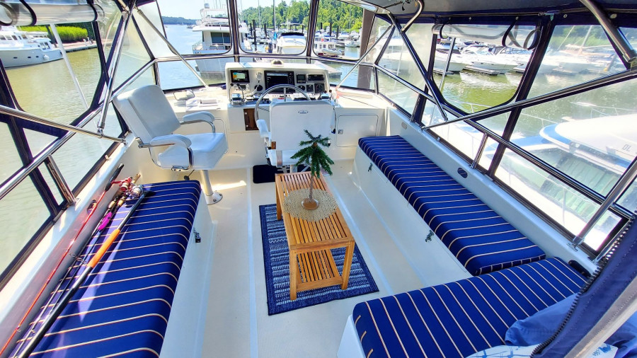 2002 Symbol 42' Sundeck