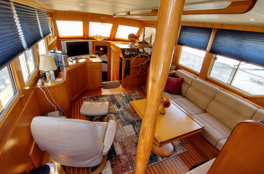 2002 Symbol 42' Sundeck