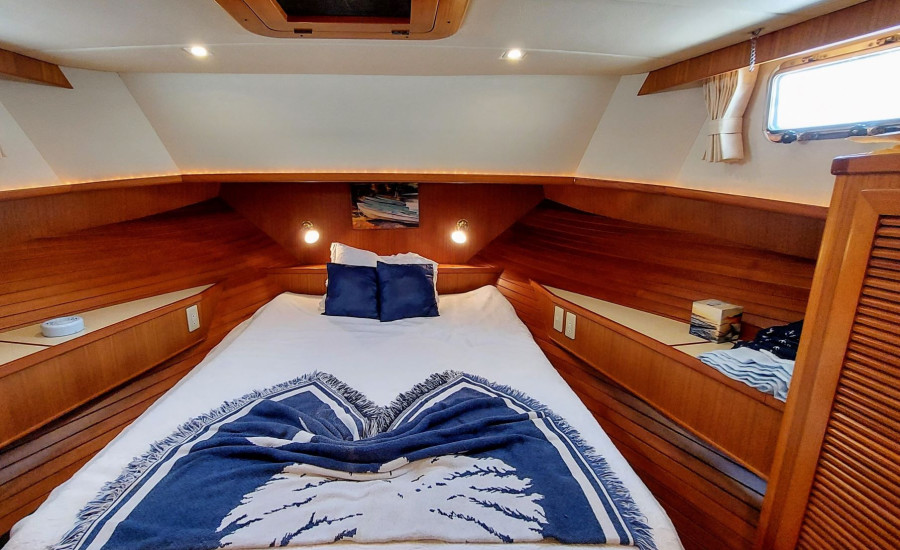 2002 Symbol 42' Sundeck