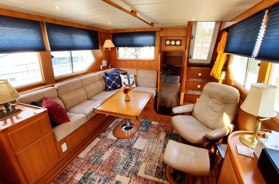 2002 Symbol 42' Sundeck