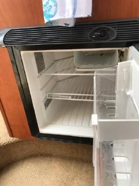 2007 Bayliner 245 SB