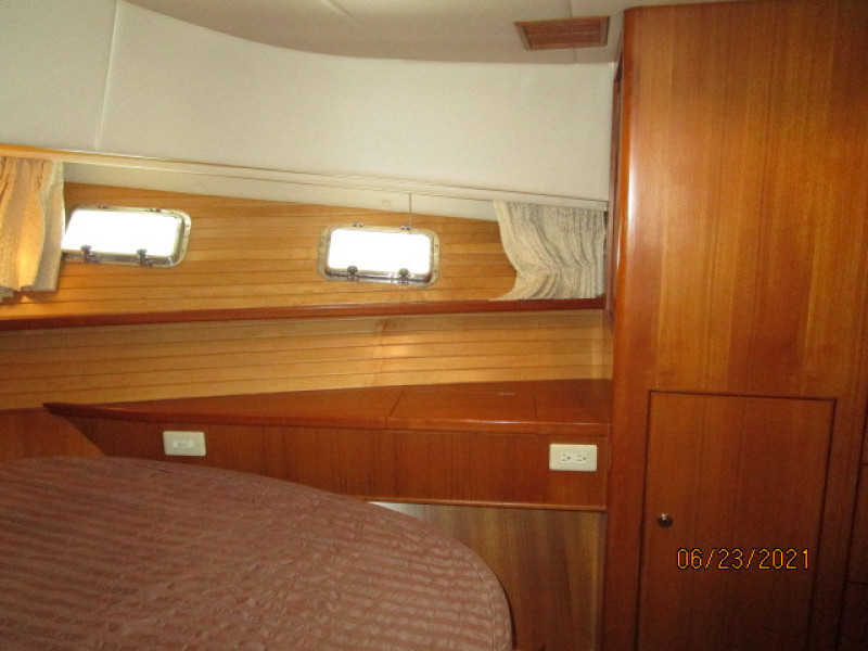 45' Symbol master stateroom starboard