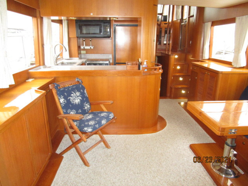 45' Symbol salon forward