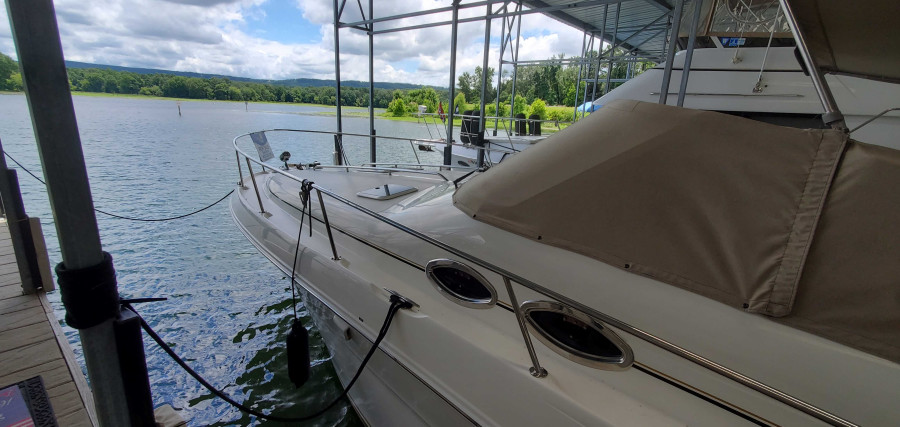 2000 Sea Ray 310 Sundancer