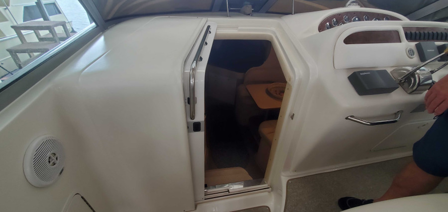 2000 Sea Ray 310 Sundancer