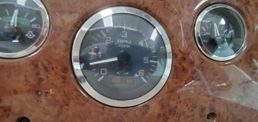 2000 Sea Ray 310 Sundancer